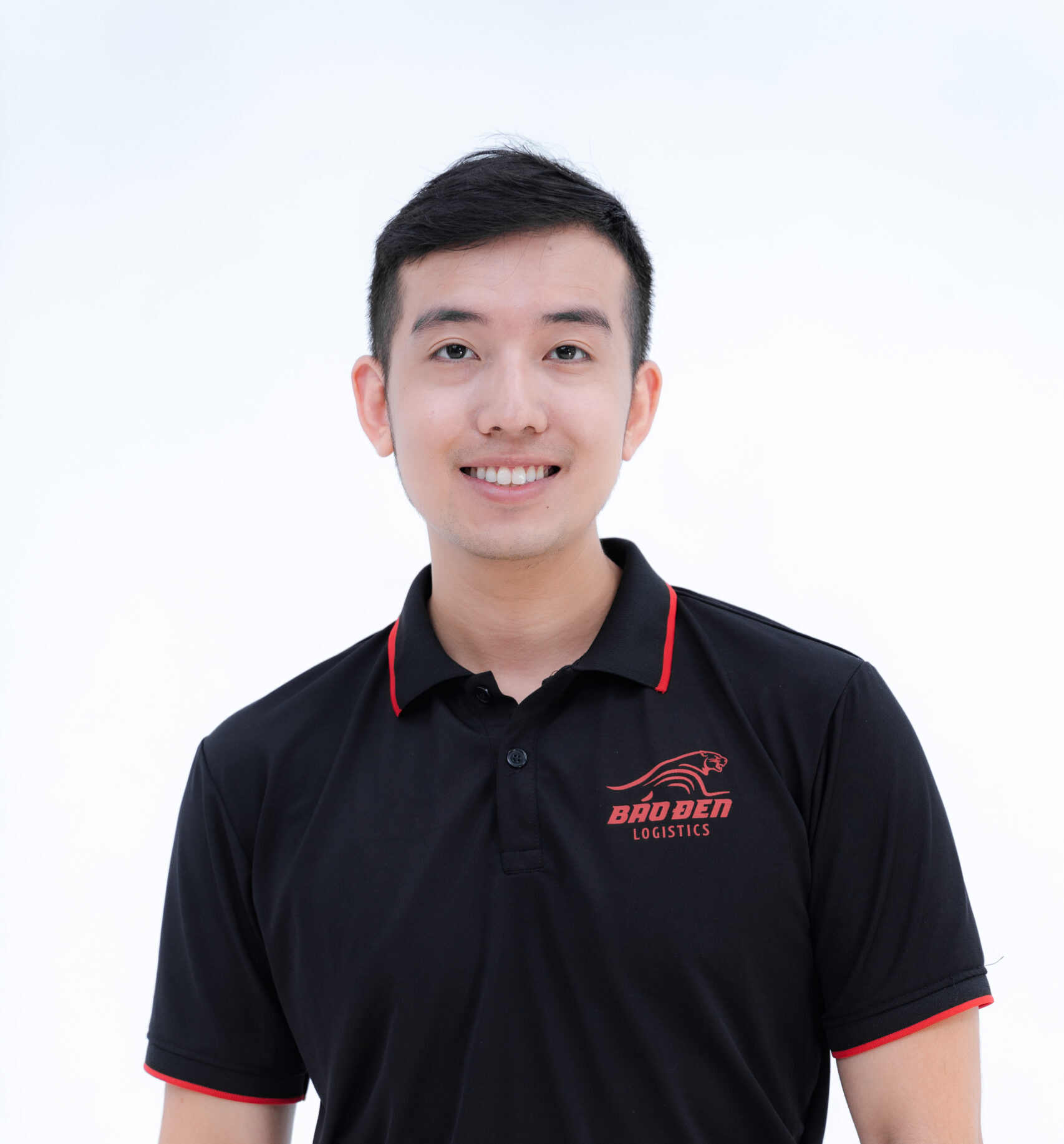 CEO Báo Đen Logistics